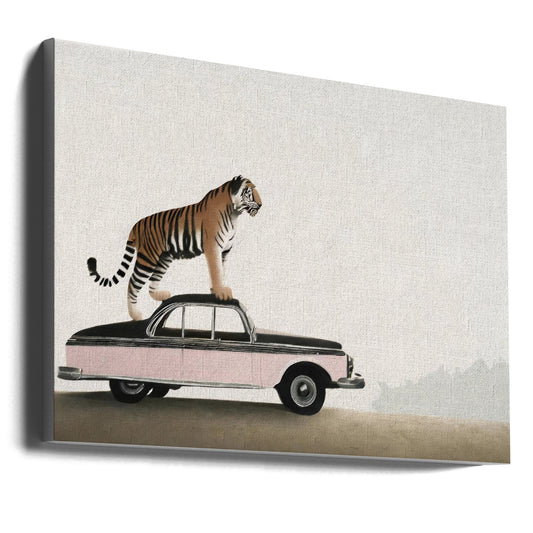 Wall art Tiger om a car roof