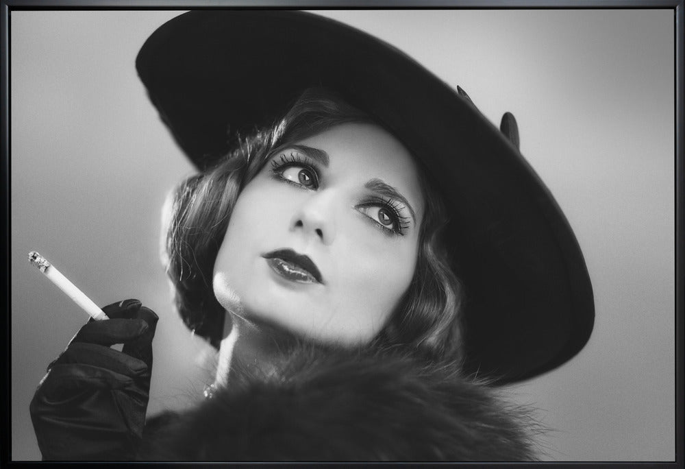 Artwork- Desy8-20X16inches-In White Floating Frame