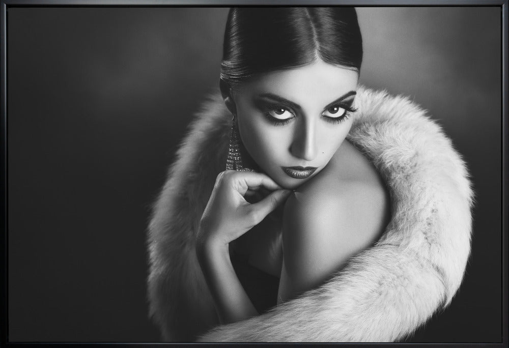 Artwork- Diva5-20X16inches-In White Floating Frame