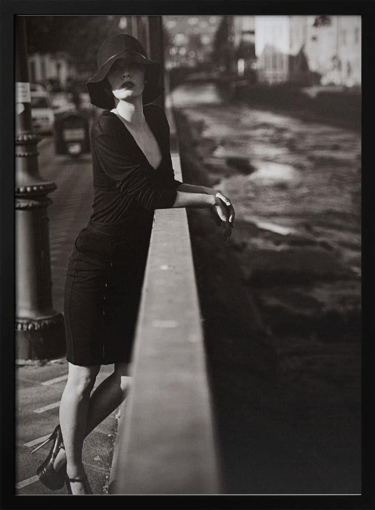 Artwork- Mela-16X20inches-In White Floating Frame