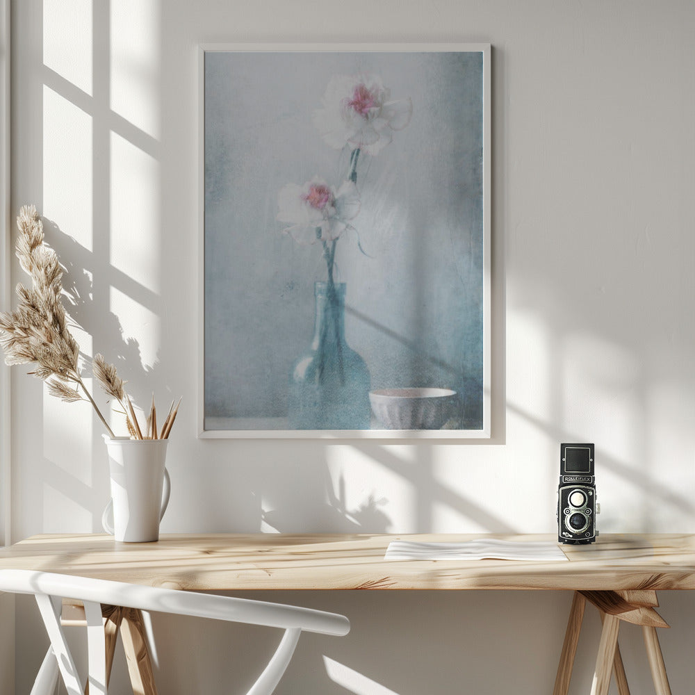 Friendship in Flowers Wall Artwork In White Floating Frame