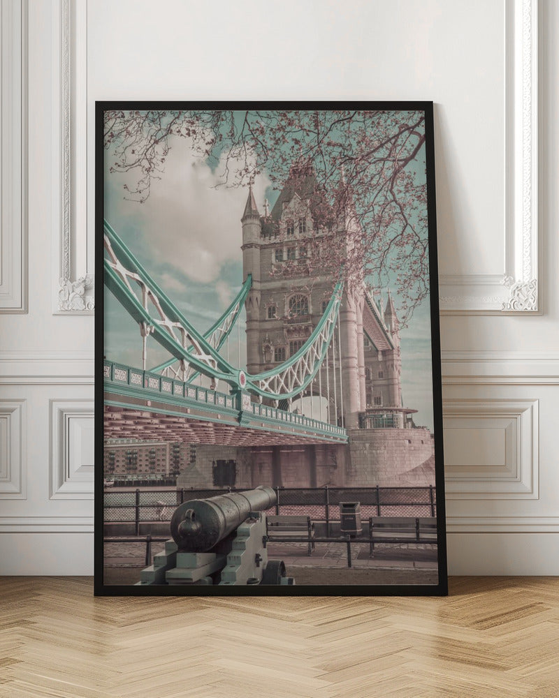 LONDON Tower Bridge in Detail | urban vintage style Wall Artwork In Black Floating Frame