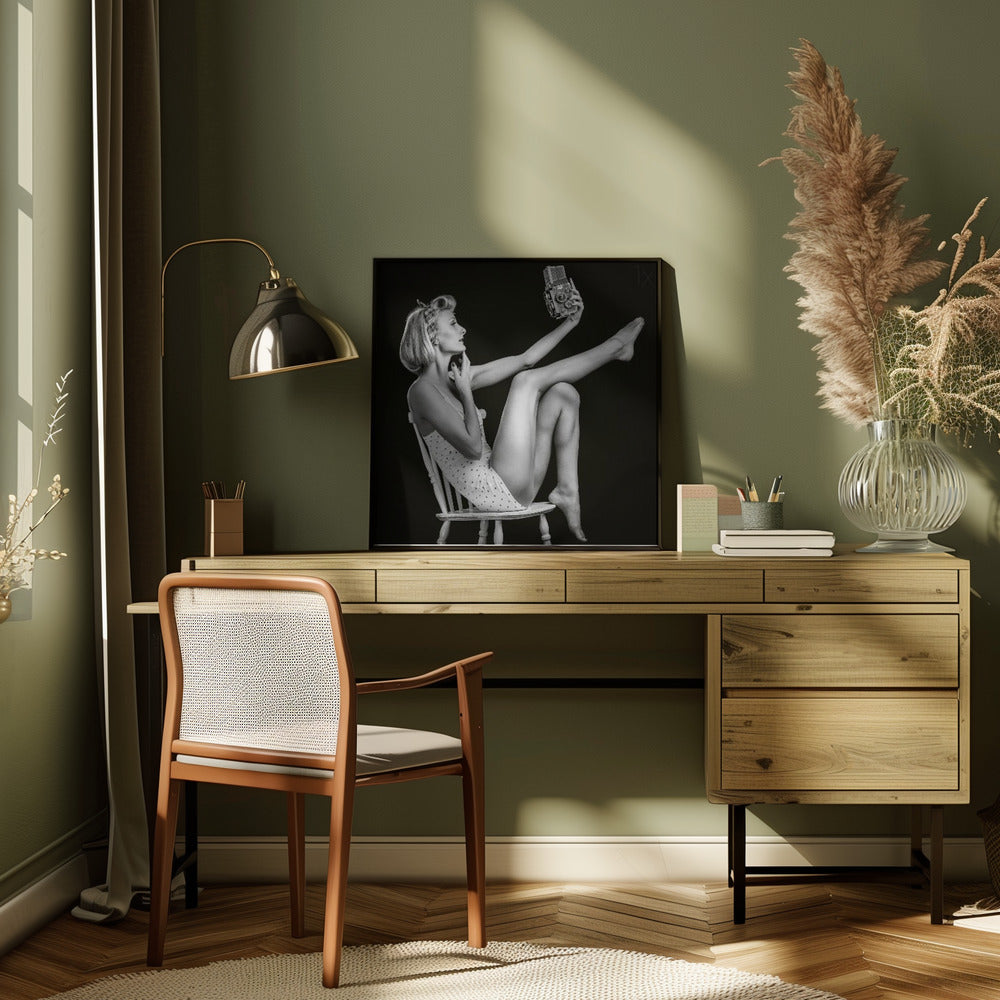 Artwork- Vintage Selfie-inches-