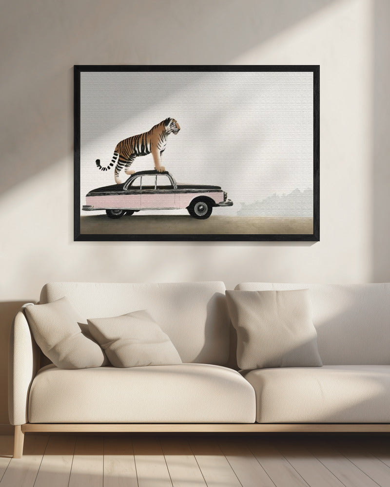 Wall art Tiger om a car roof