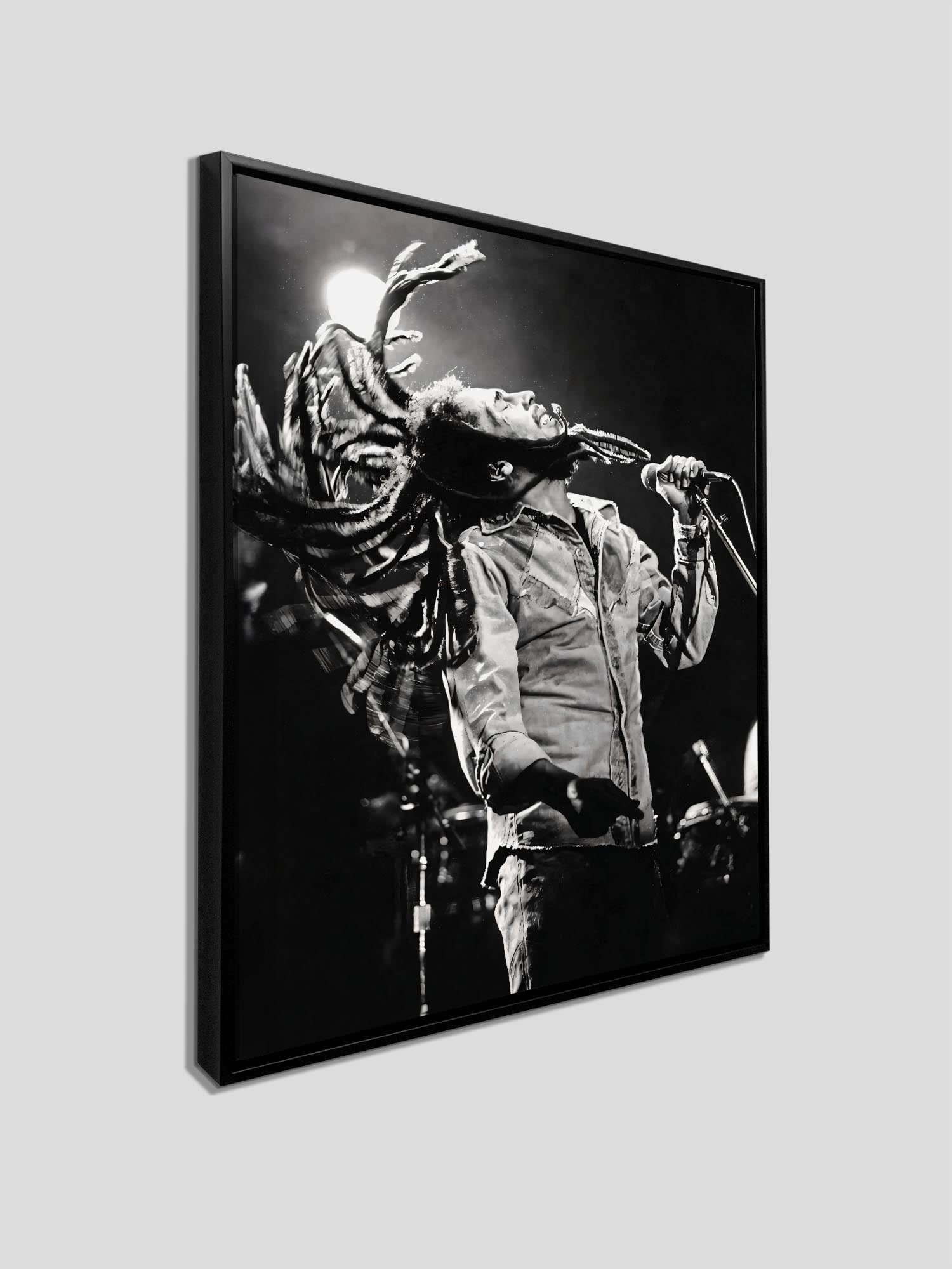 wall art bob marley with black floating frame