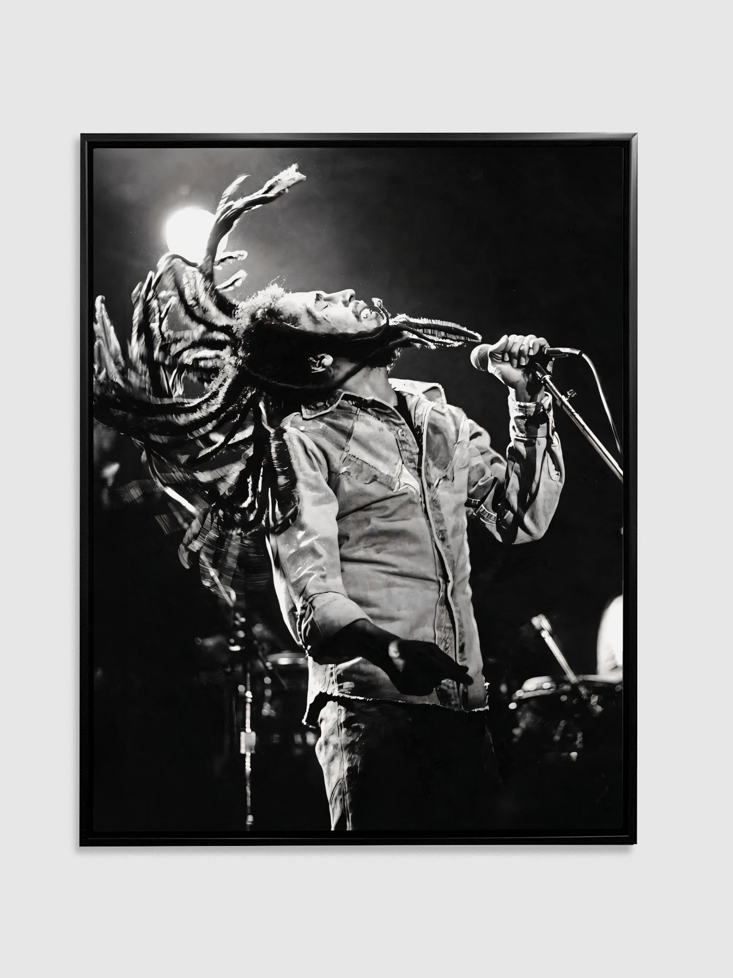 sample wall art bob marley in black floating frame