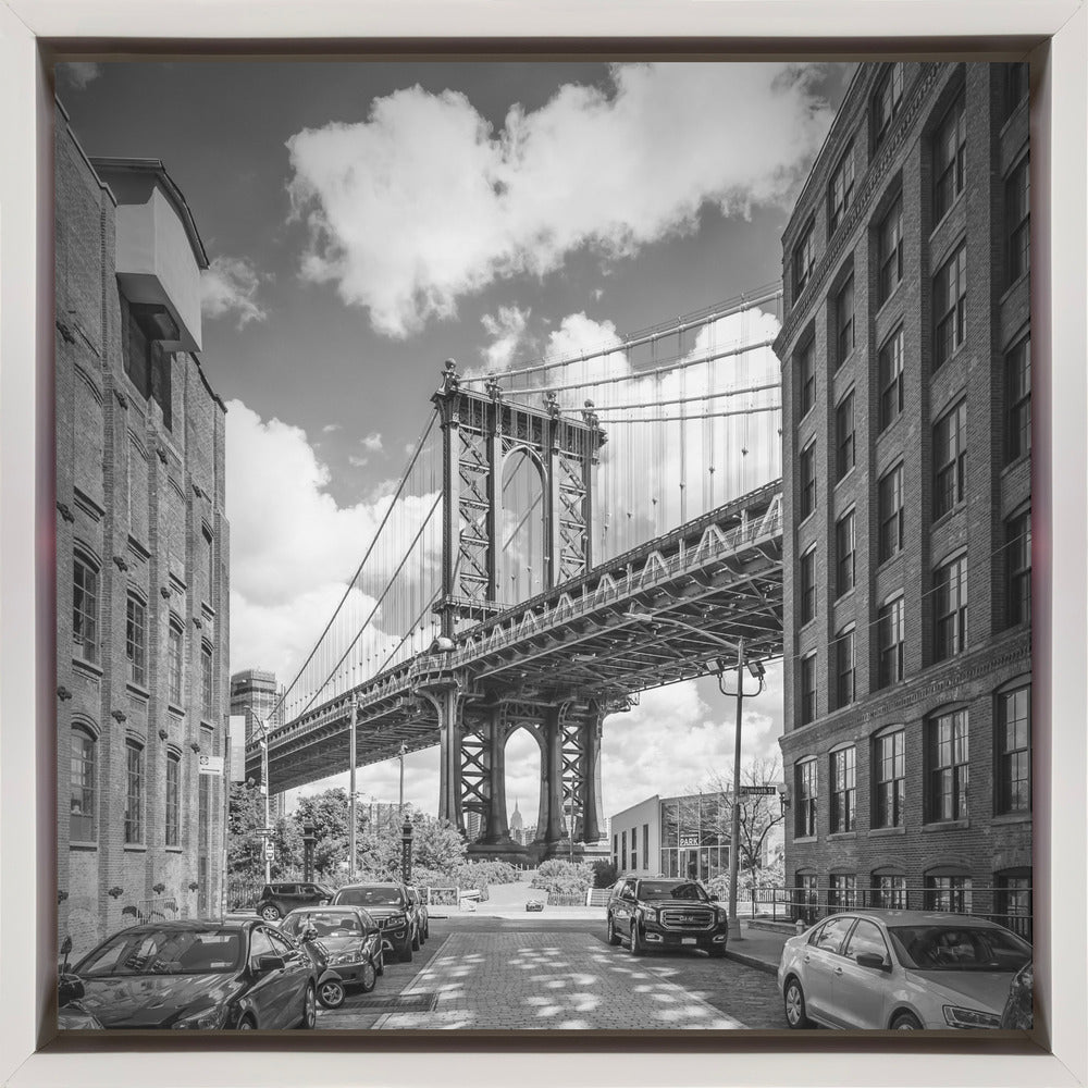  NYC Manhattan Bridge Wall Artwork In Black Floating Frame