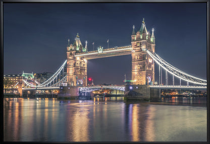 Wall Art Night at The Tower Bridge