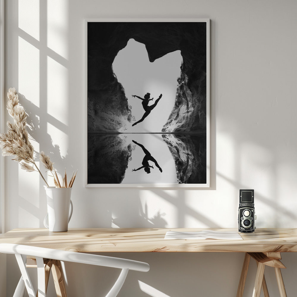 A beating heart- Wall Artwork In White Floating Frame