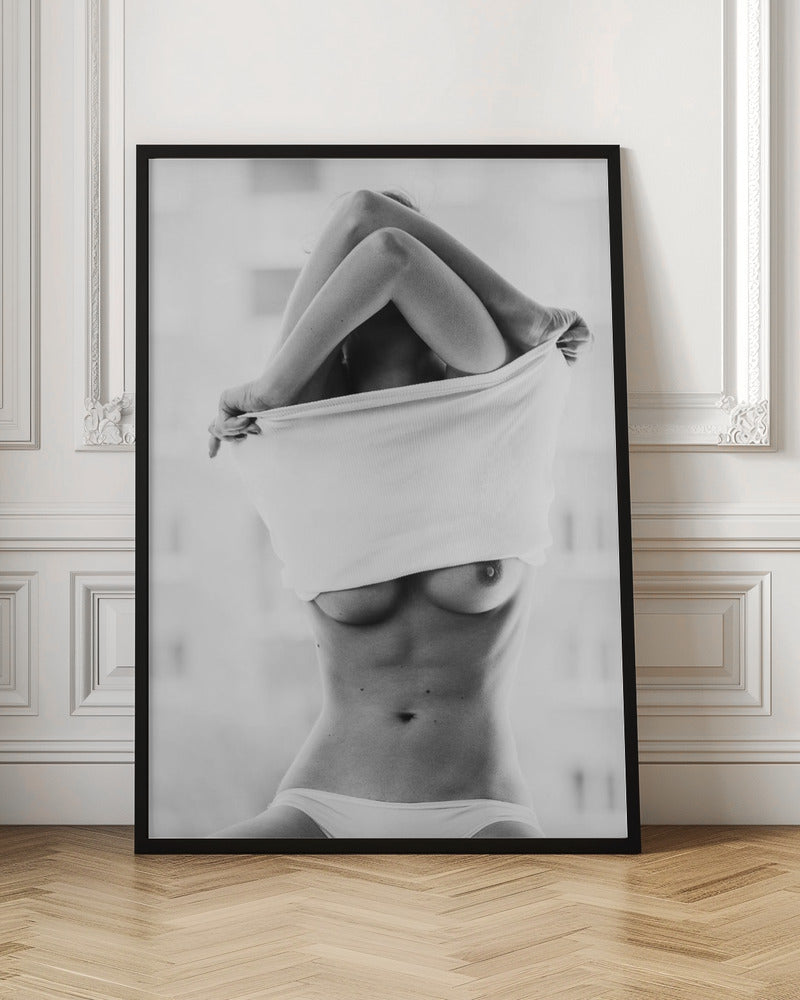  Hot [Simona] Wall Artwork In Black Floating Frame