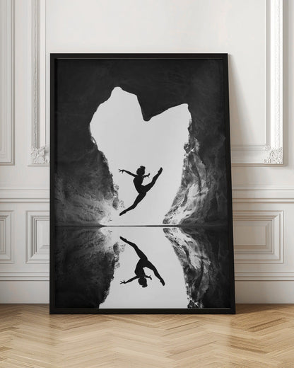 A beating heart- Wall Artwork In Black Floating Frame