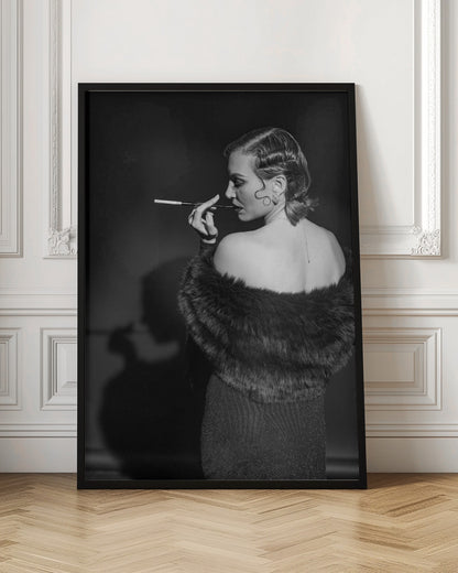  Portrait Wall Artwork In Black Floating Frame