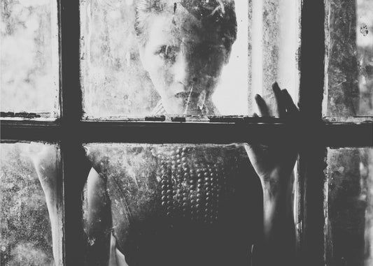 Artwork- Trapped-20X16inches-In Black Floating Frame